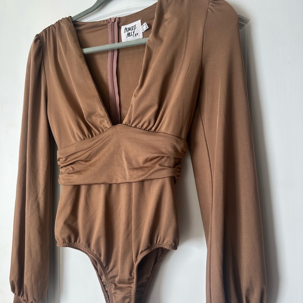 Princess Polly Brown Long Sleeve plunging Bodysuit